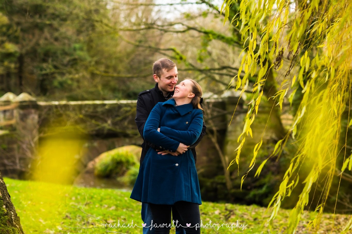 💛 CHARLOTTE &amp;  MATT 💛

A beautiful pre-wedding shoot for these two back in December ahead of their wedding NEXT month!! 😍😍 I do lovee the morning December sunshine! 

I&rsquo;ve officially had the busiest January since the beginning of RFP an