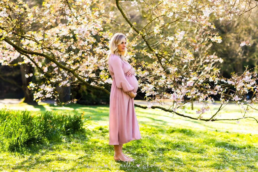 Harrogate-outdoor-maternity-photographer-photography-12.jpg