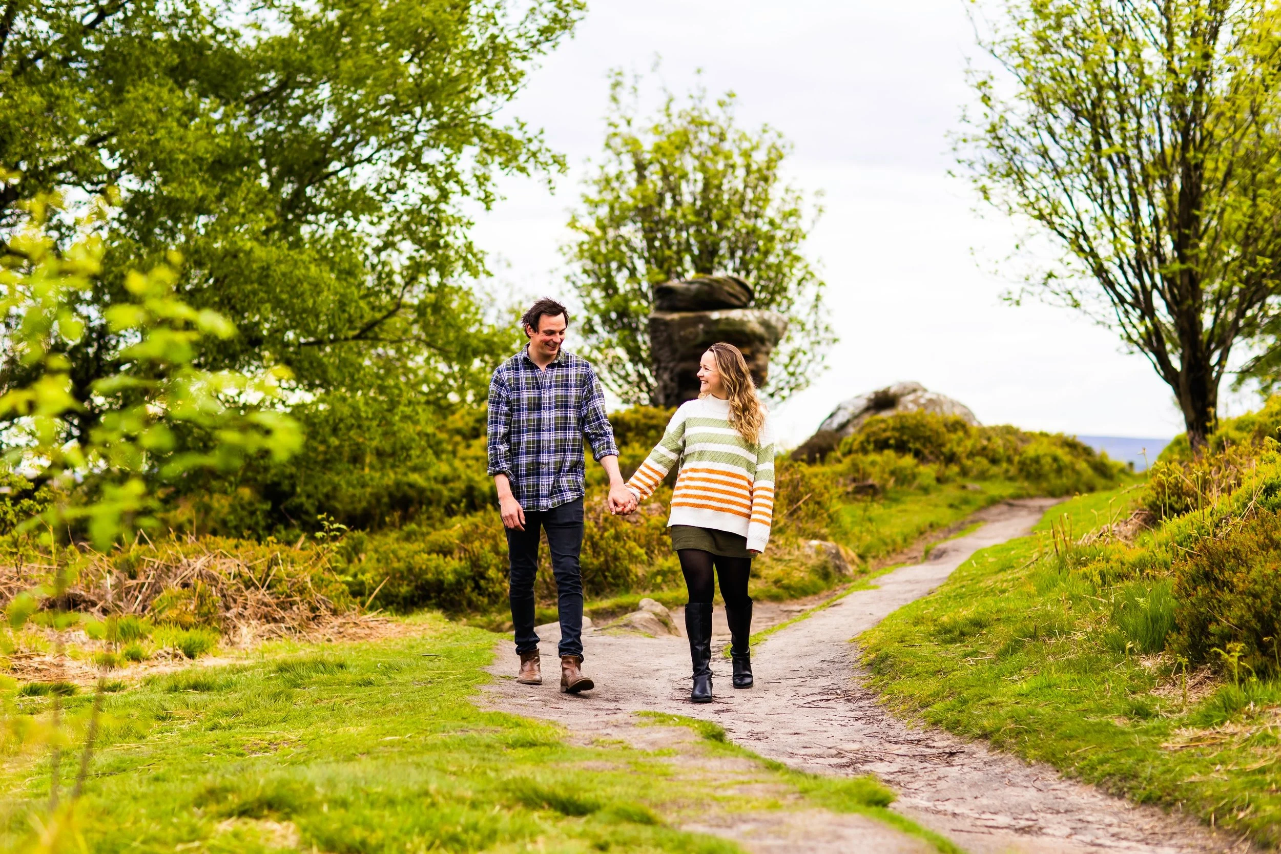 Happy Wedding day Pippa and Paul&hellip; can&rsquo;t wait to see you soon Rum 🐶🩷 

Also, Happy Yorkshire Day!! (&amp; Swiss day) what a day of celebrations!! 🎉

#harrogateweddingphotographer #harrogatephotographer #yorkshireweddingphotographer