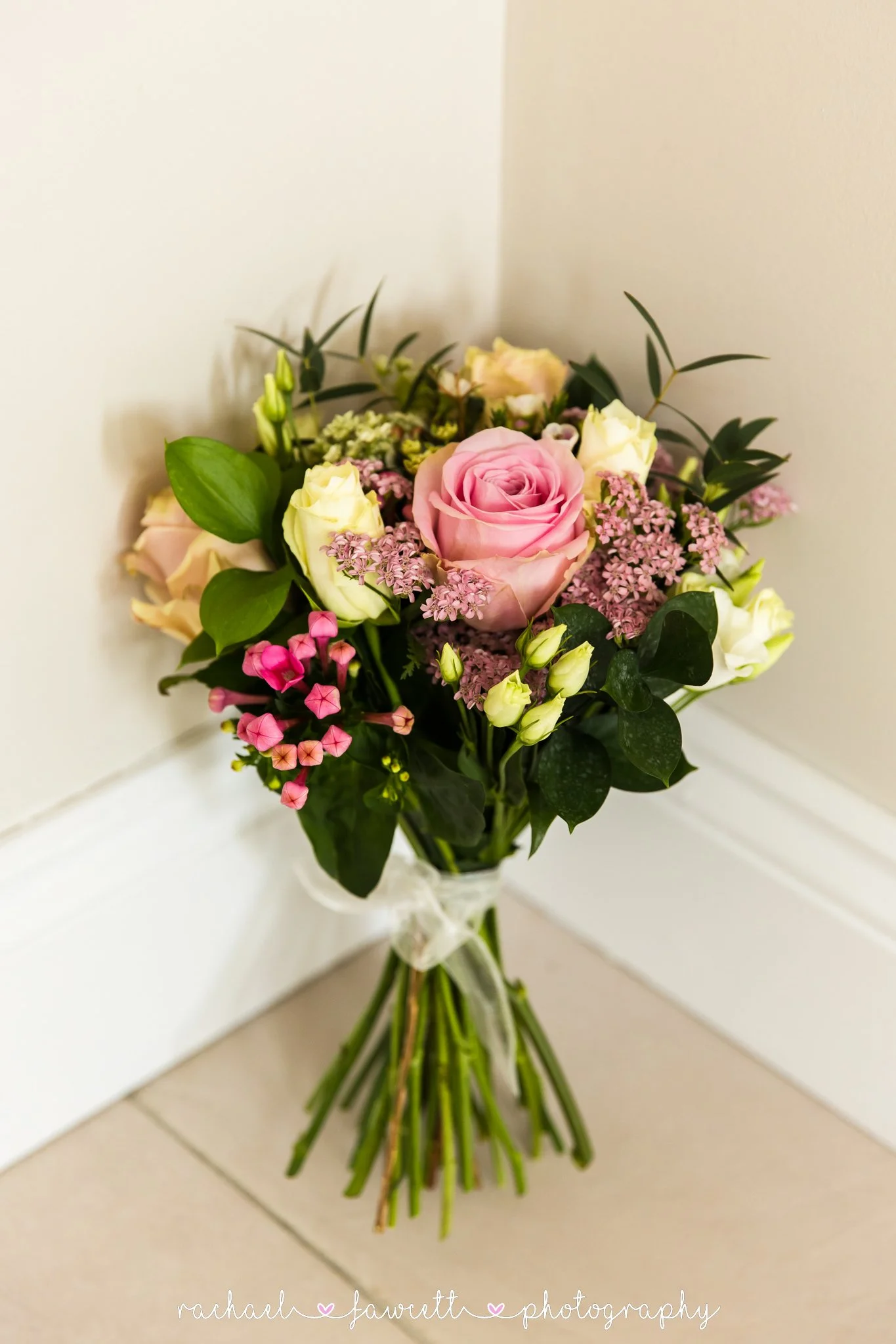 Harrogate-marquee-wedding-photography-010.jpg