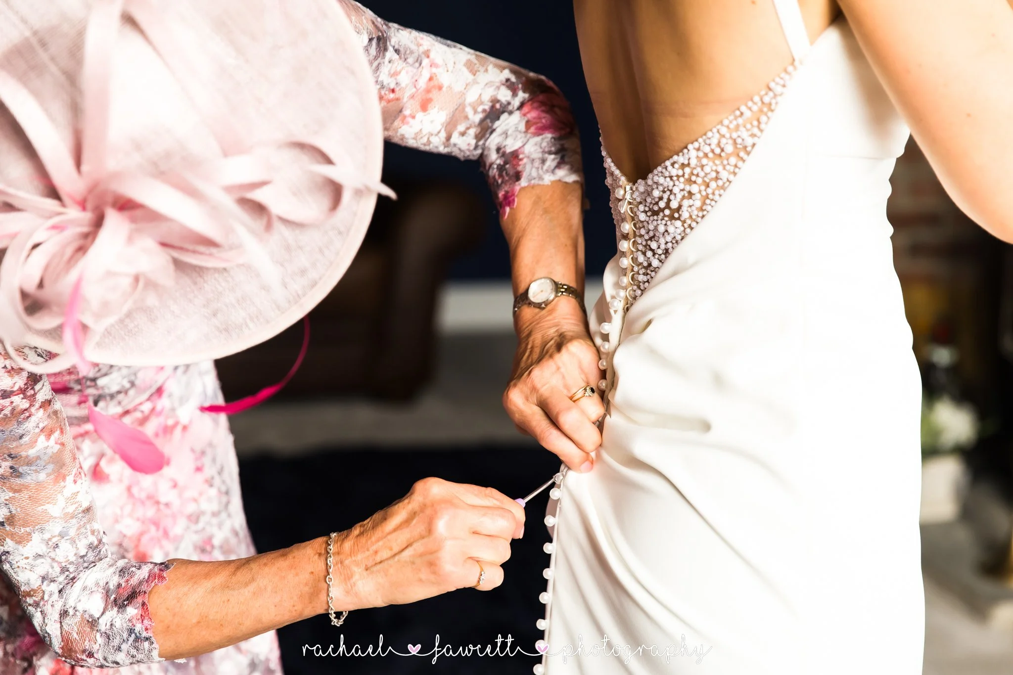 Harrogate-marquee-wedding-photography-012.jpg