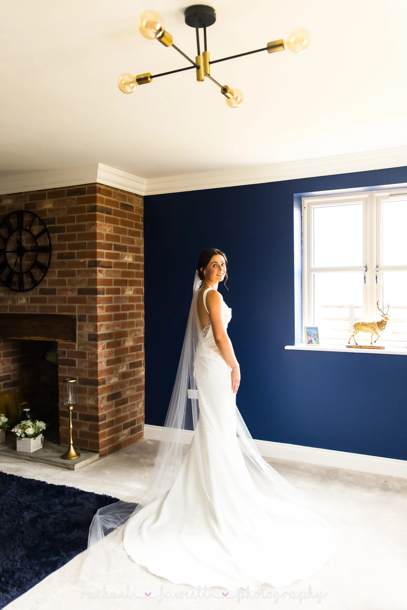 Harrogate-marquee-wedding-photography-016.jpg