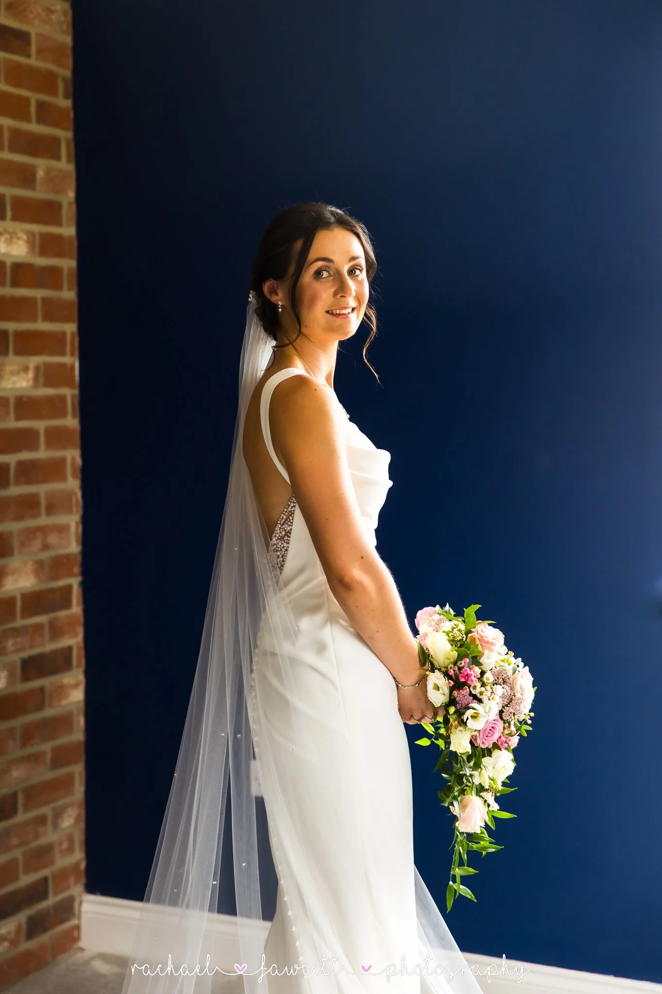 Harrogate-marquee-wedding-photography-017.jpg
