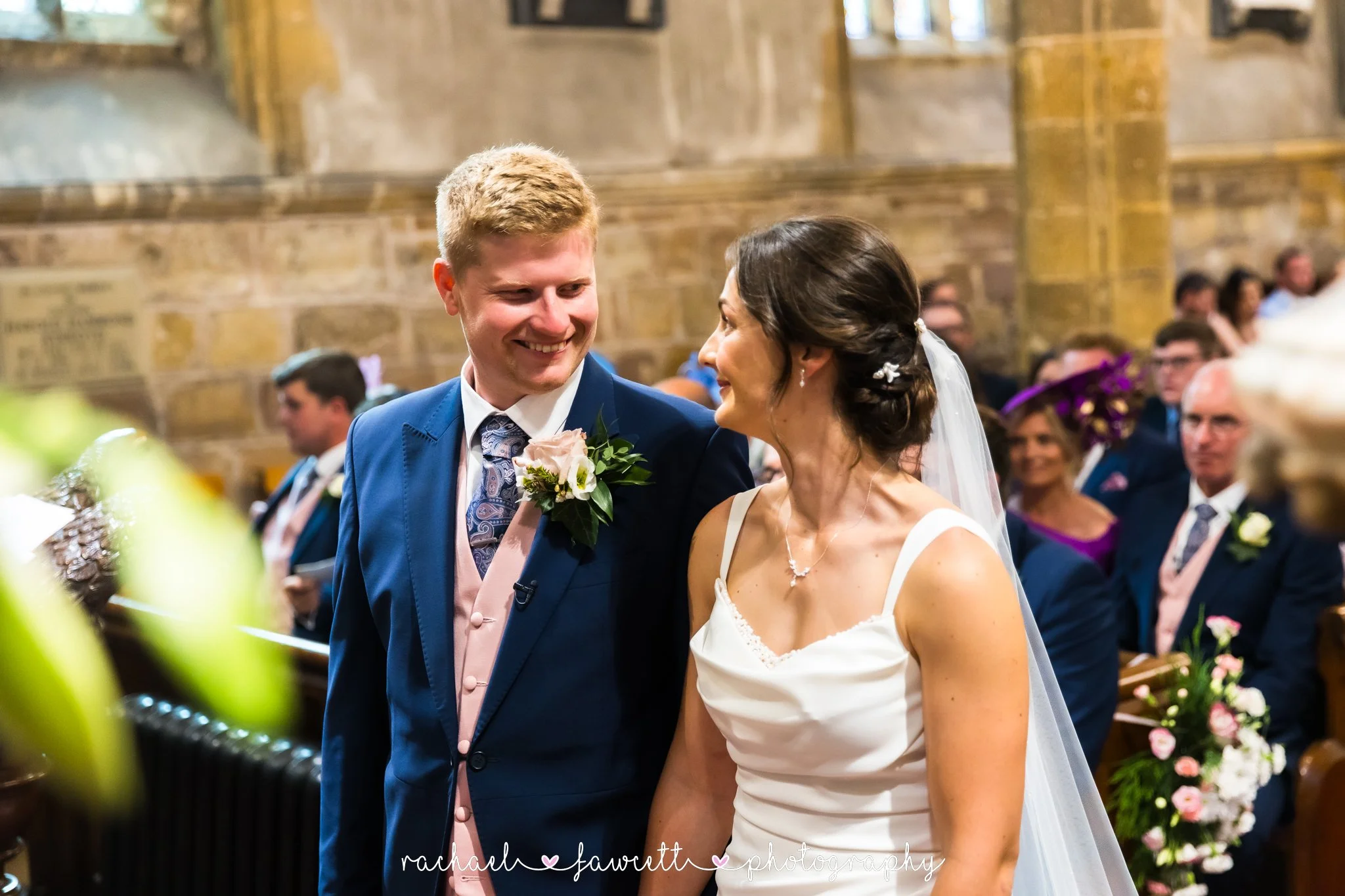 Harrogate-marquee-wedding-photography-035.jpg