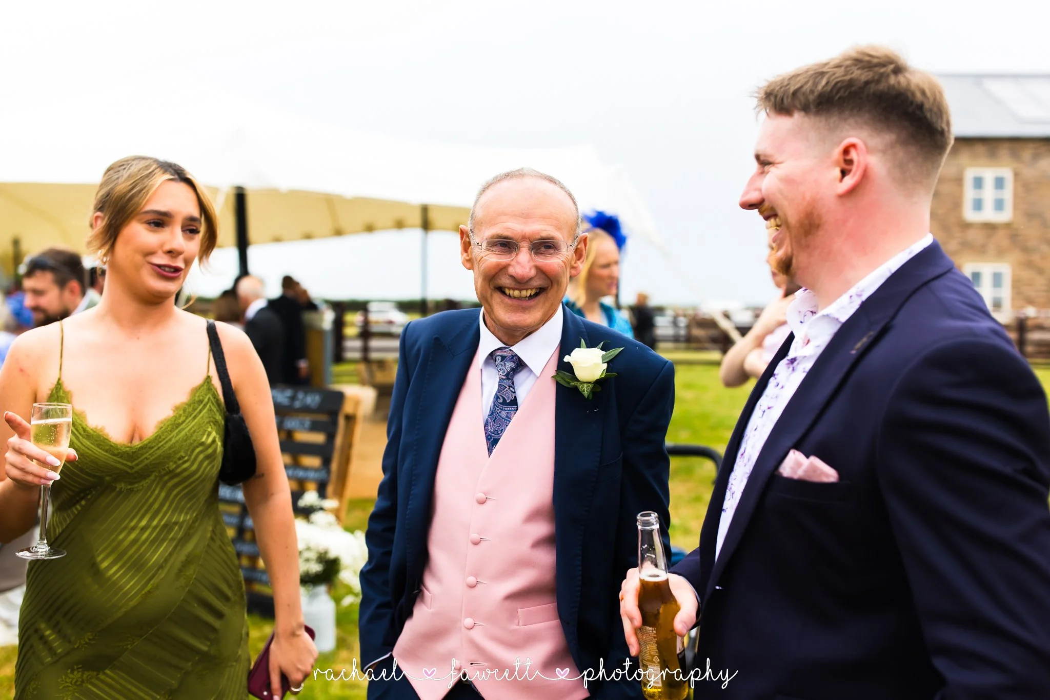Harrogate-marquee-wedding-photography-076.jpg
