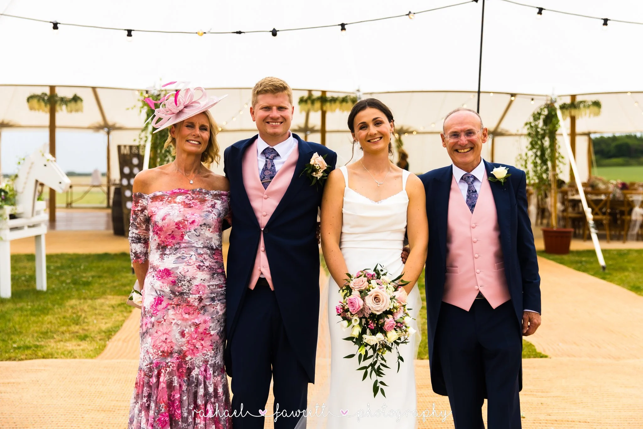 Harrogate-marquee-wedding-photography-080.jpg