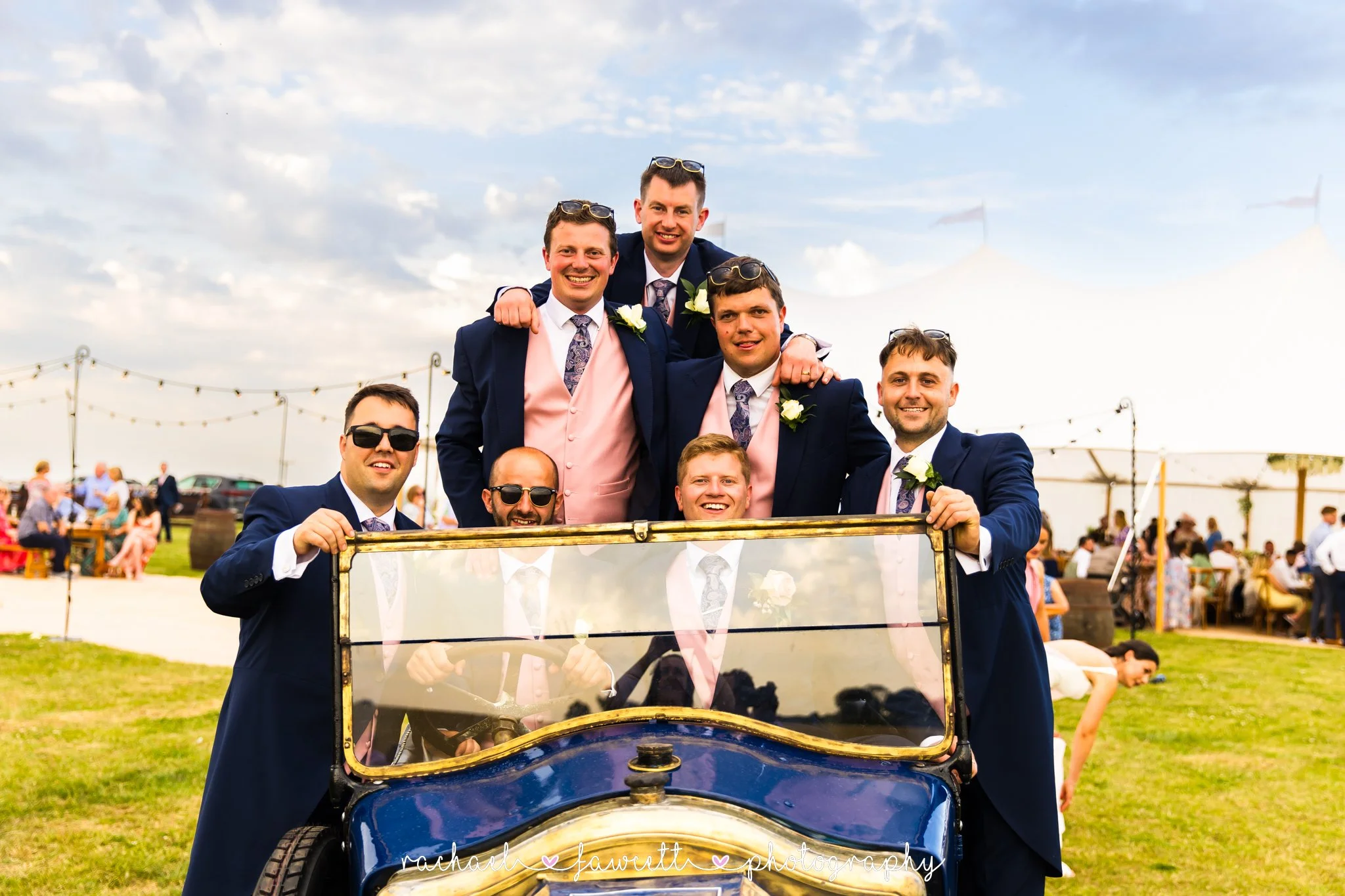 Harrogate-marquee-wedding-photography-123.jpg