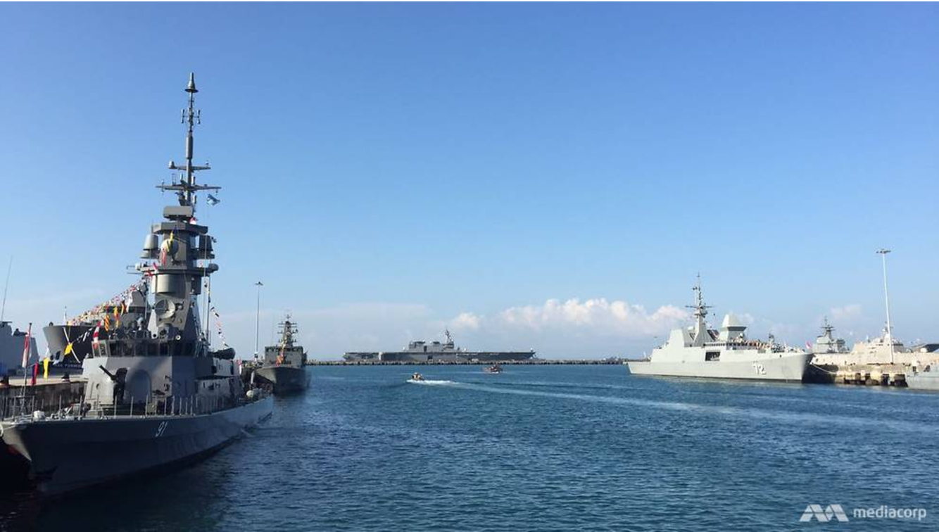 http://www.channelnewsasia.com/news/singapore/warships-from-20-countries-dock-at-singapore-s-first-8847012