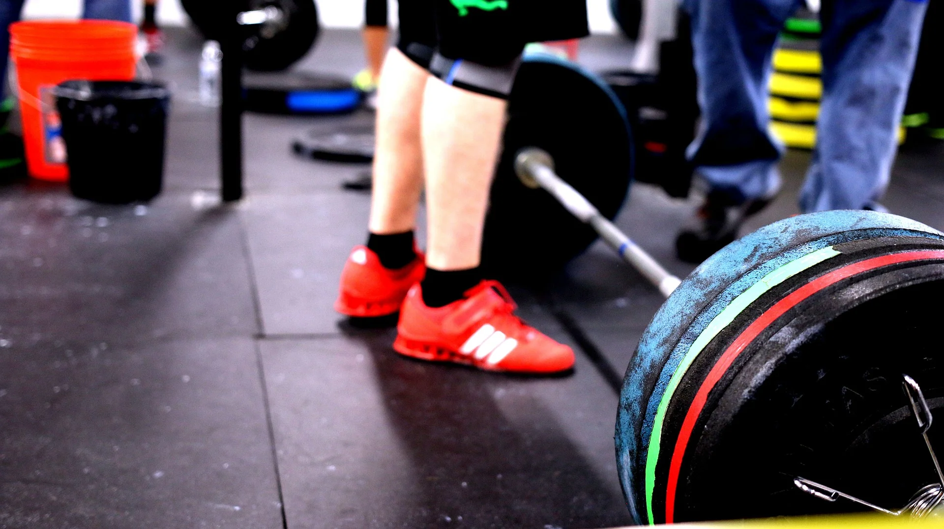 barbell-375482_1920.jpg
