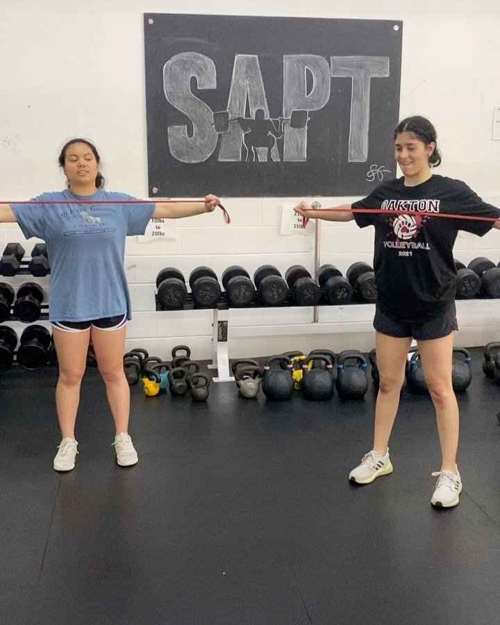 Don't Forget to Train Your Upper Back! While it may not be the fanciest or flashiest area to train, it's extremely important for our athletes. In fact, here at SAPT there's no such thing as too much upper back work. Proper upper back training can imp