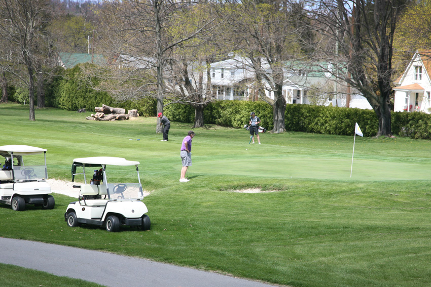 golfcourse_04.jpg
