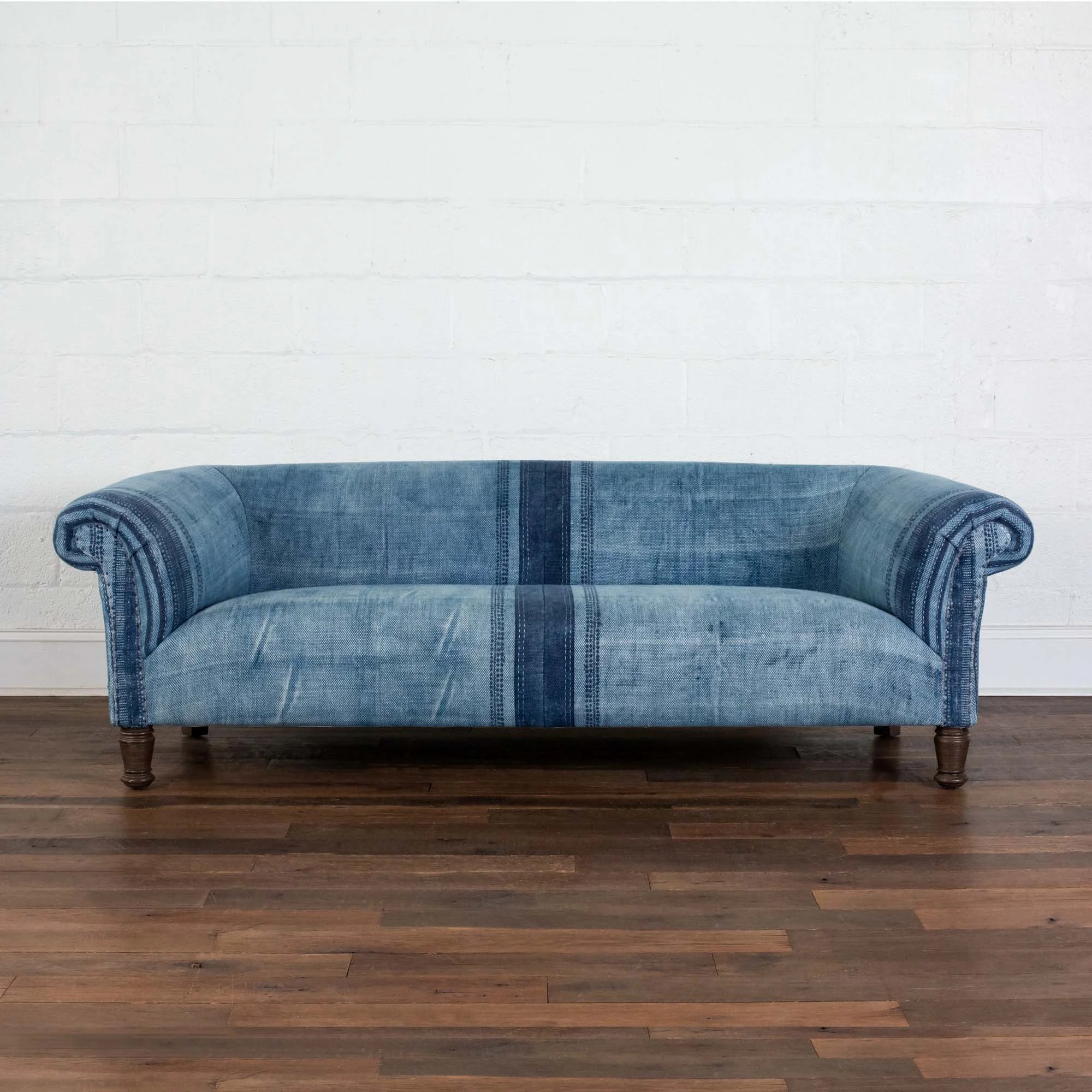 springfield_sofa_front.jpg