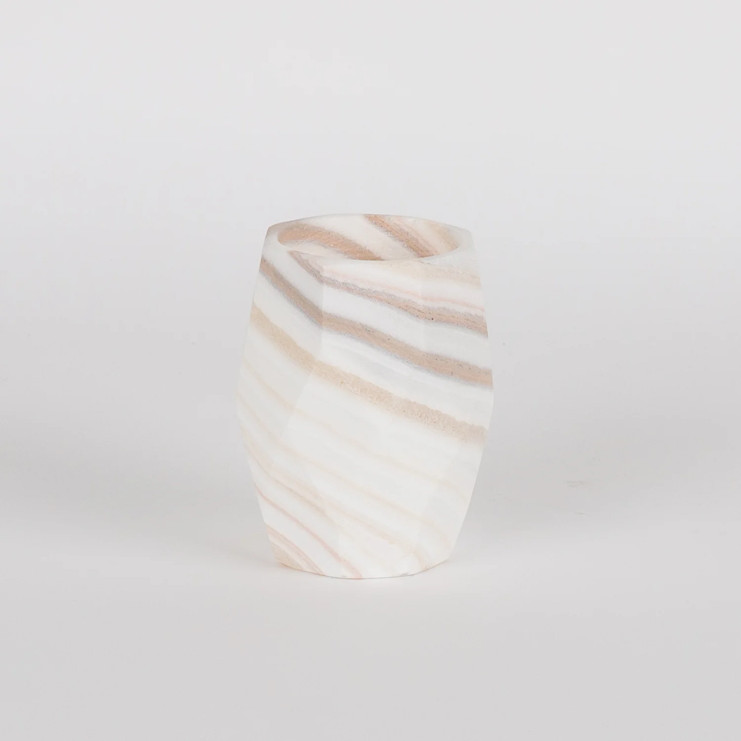 Alabaster-Curra-Swirl-2-Med.jpg