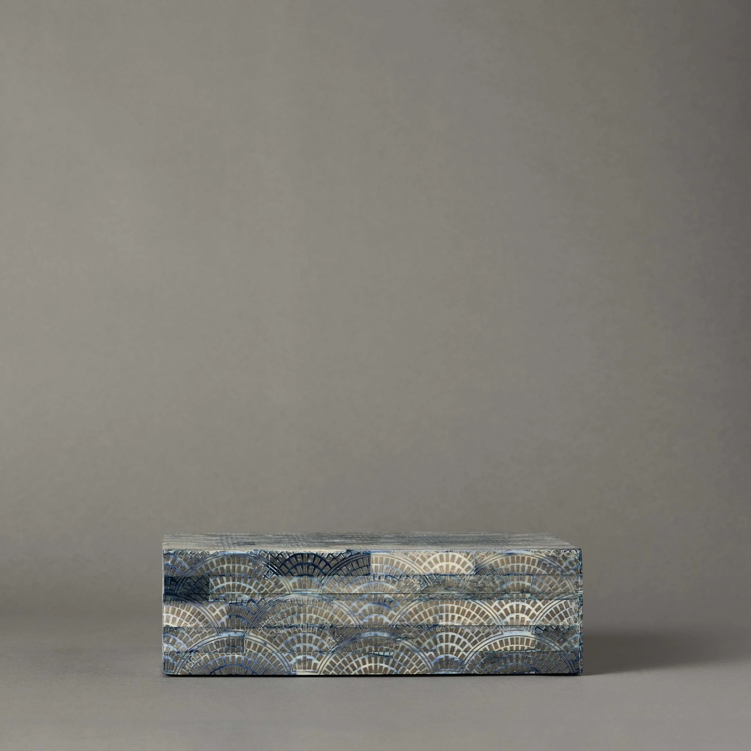 Blue Shell Box | Medium