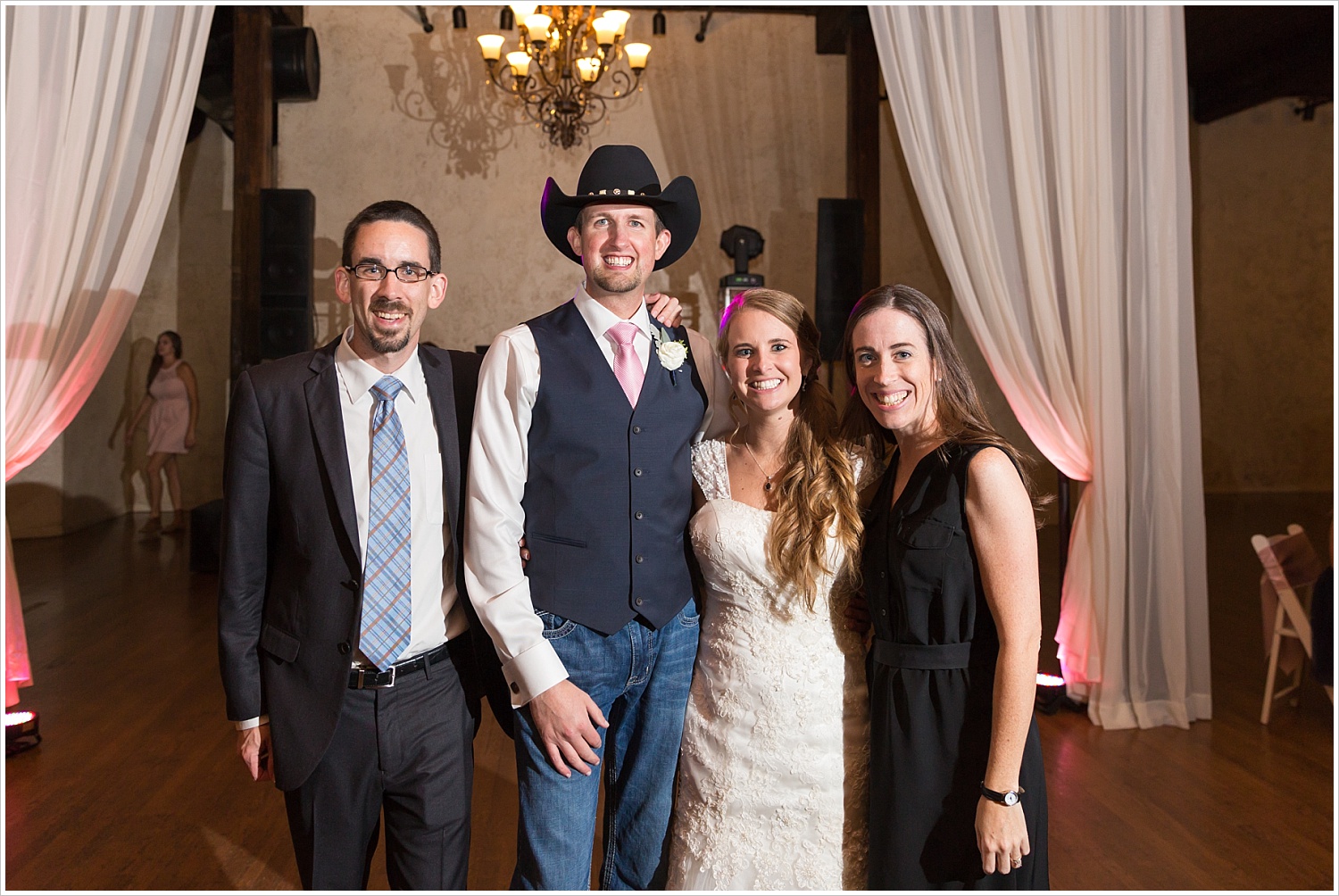 Waco-Reception-The-Phoenix-Ballroom-Jason-and-Melaina-Photography-_0032.jpg