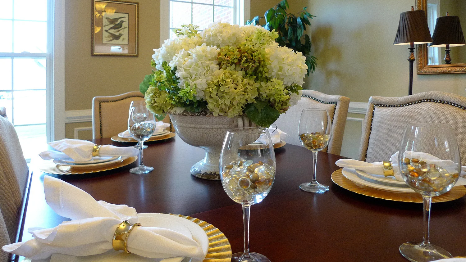 Potomac Maryland home staging dining room