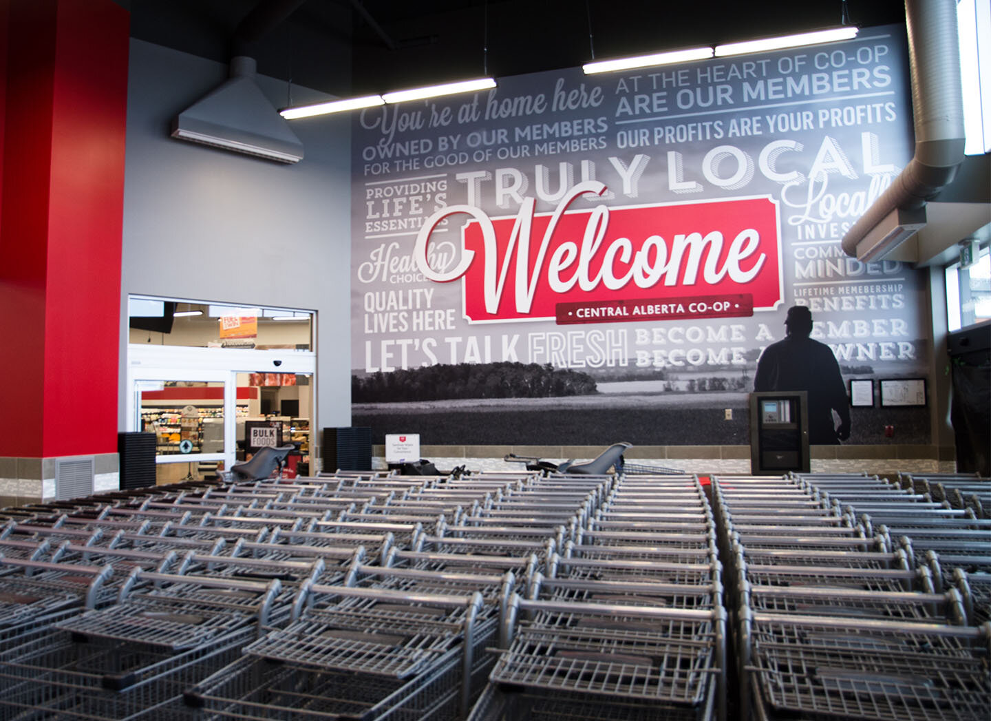 Co-op Food Store // Entrance Vestibule
