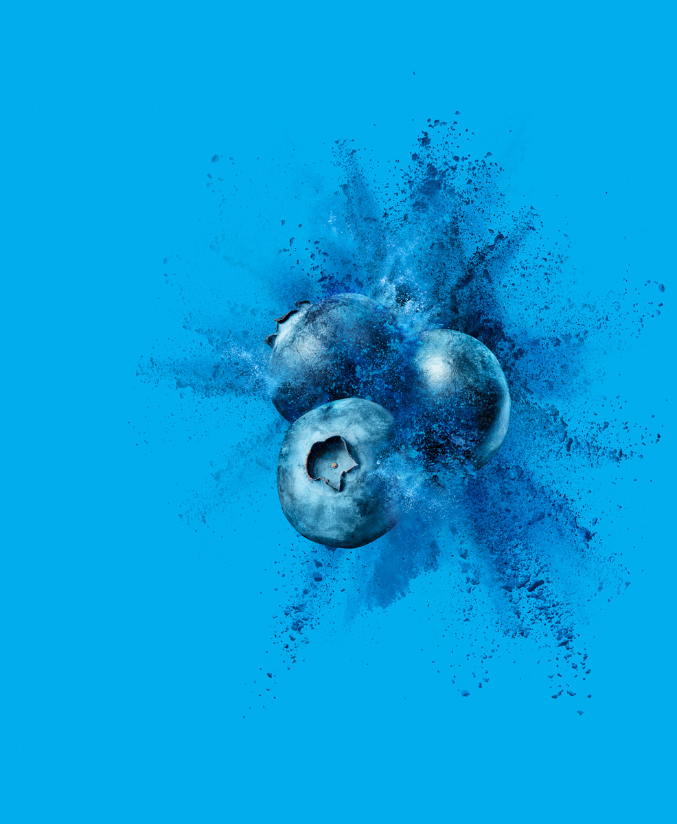 pierre_bourjo_cgi_unitron_moxinow_blueberries_dust_explosion.jpg