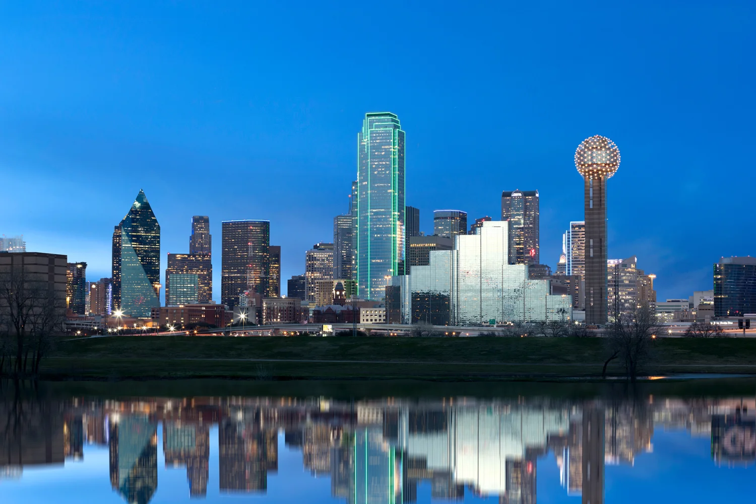 dallas-skyline-texas-architectural-photographer.jpg