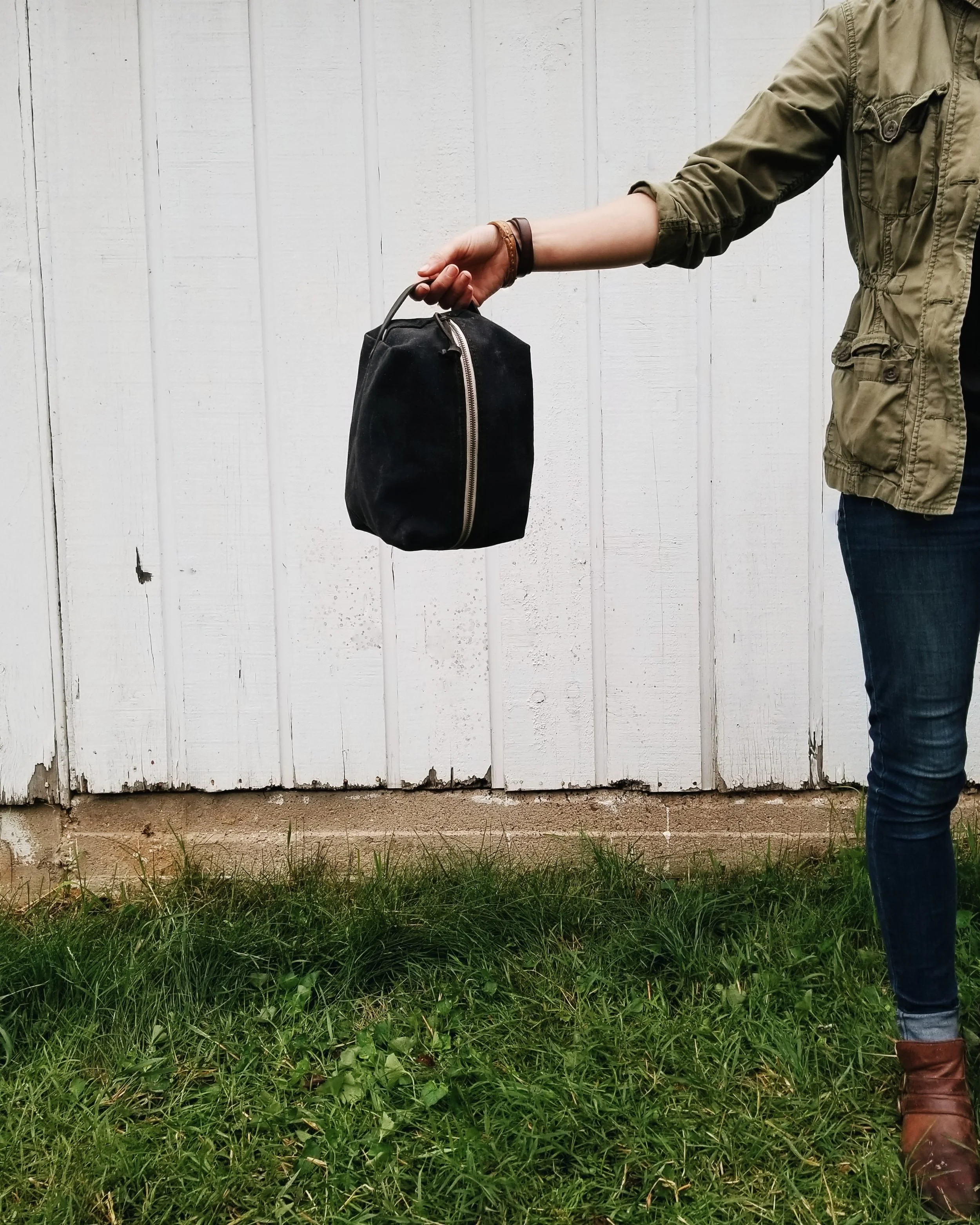 Dopp Kit (7).jpg
