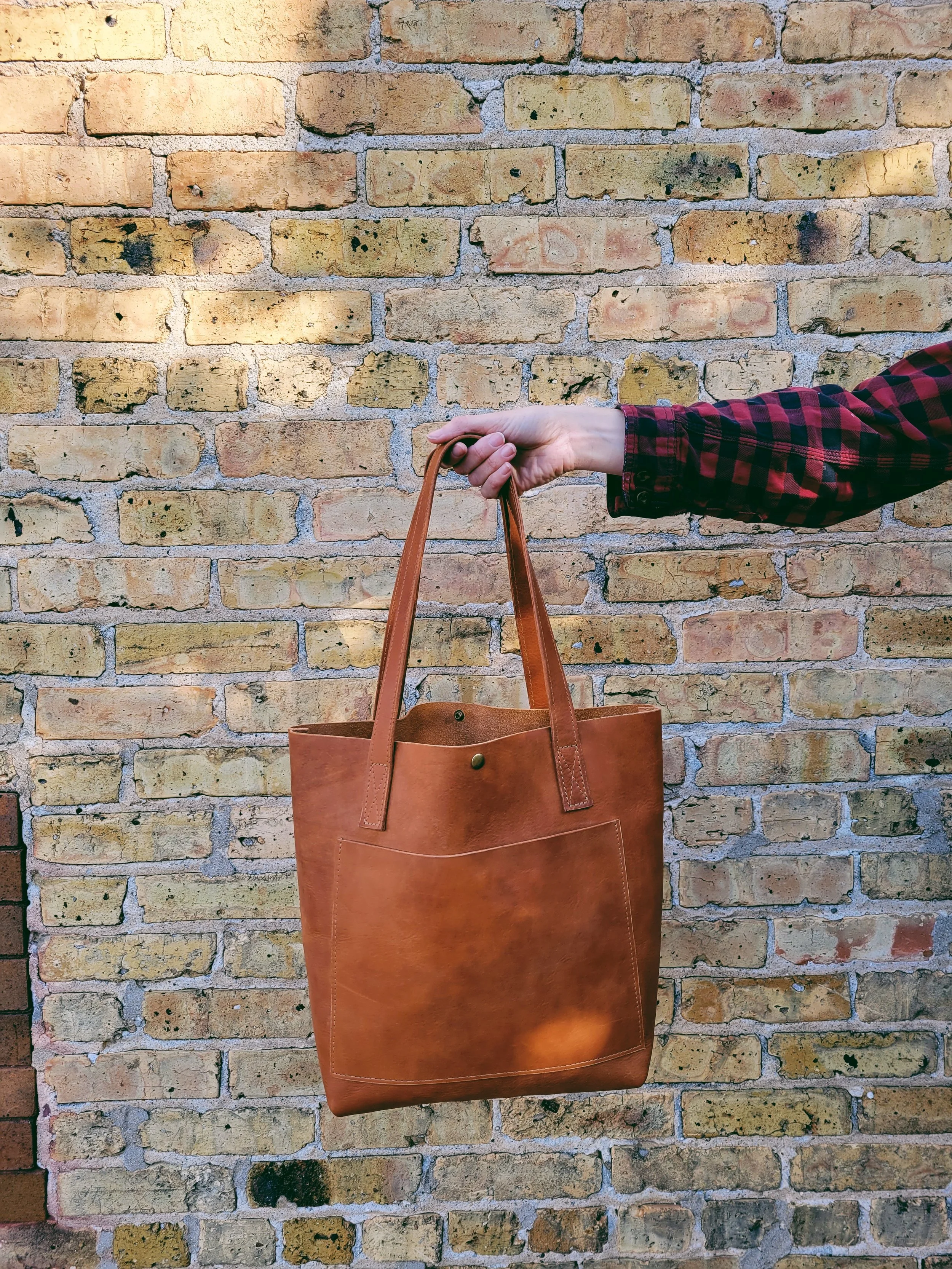 Leather Medium Tote A Well Worn Story