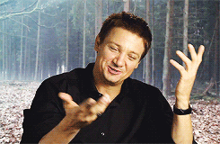 My Big Fat Cuban Family - Jeremy Renner talking iwth hands