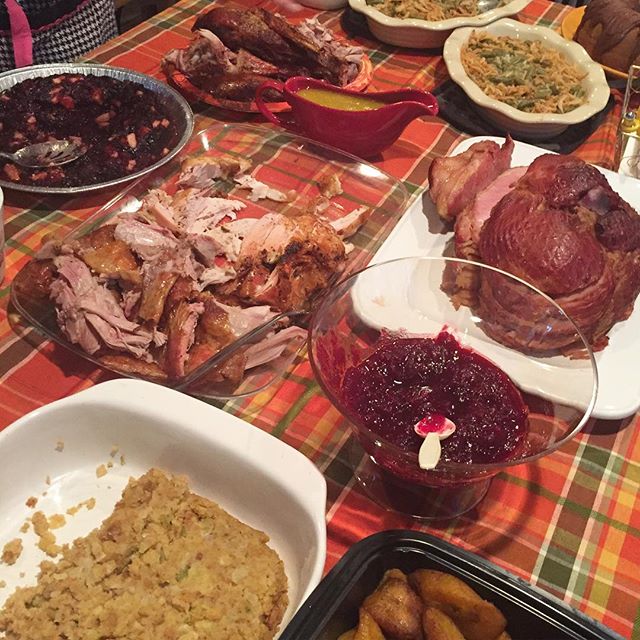 There's cranberries and maduros on our table. Happy Cuban Thanksgiving. 🇨🇺🦃