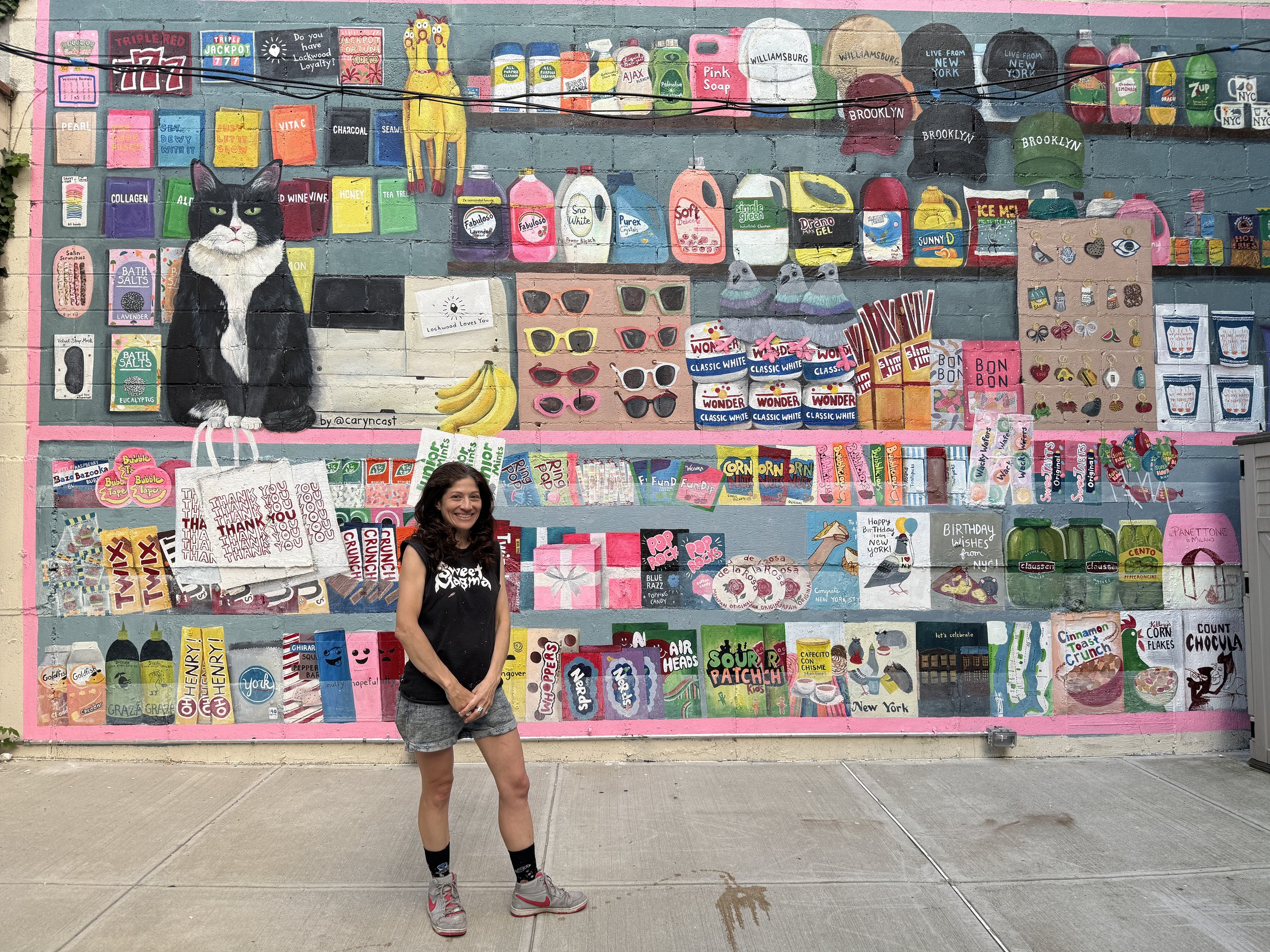 Bodega Kitty Mural at Lockwood Williamsburg