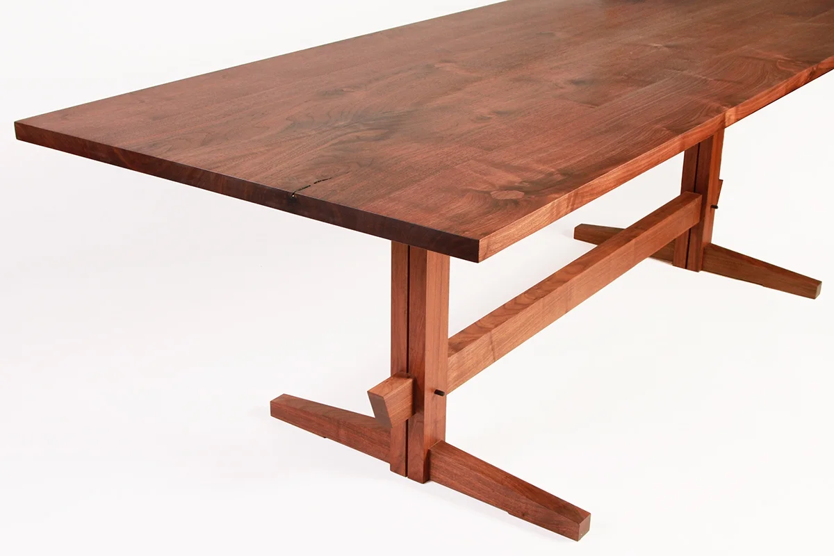  Fine Woodworking’s  A Fresh Take on the Trestle Table  