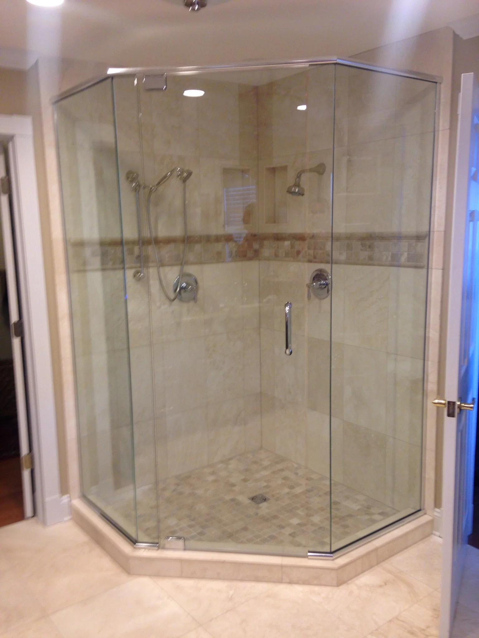 Frameless