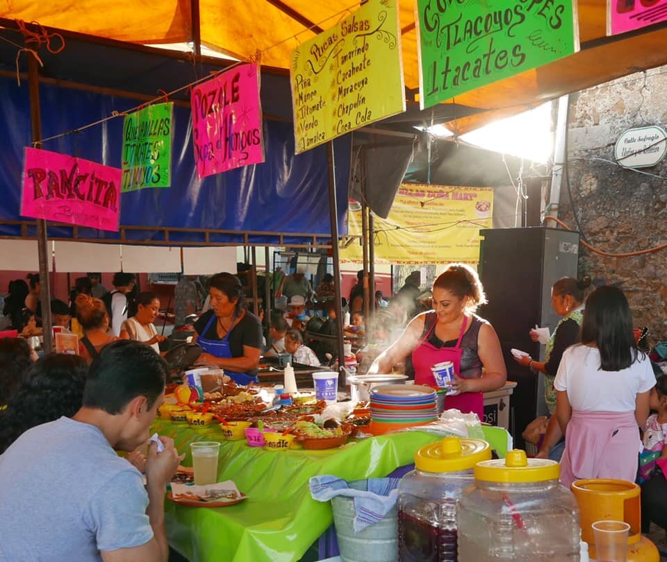 La comida callejera in Mexico is truly next-level.