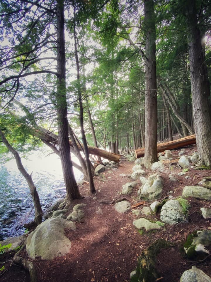  Hiking the circumference of Emerald Lake 