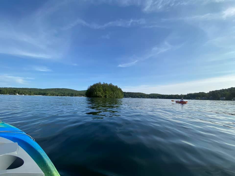  Kayaking Spofford Lake 