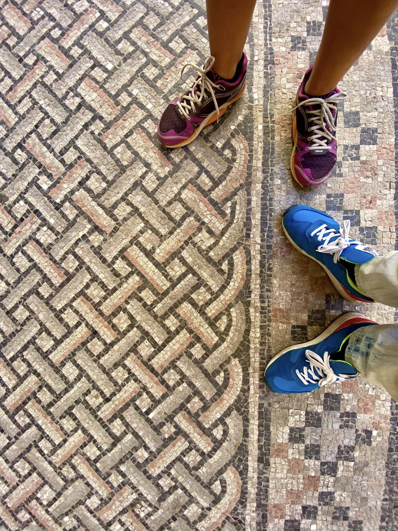  Art underfoot (Roman tiled mosaics). 