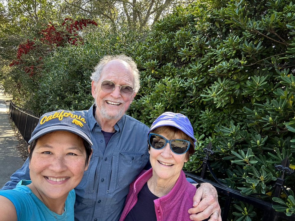  Called on some Sonoma friends. Great to see you, Richard and Edie!! 