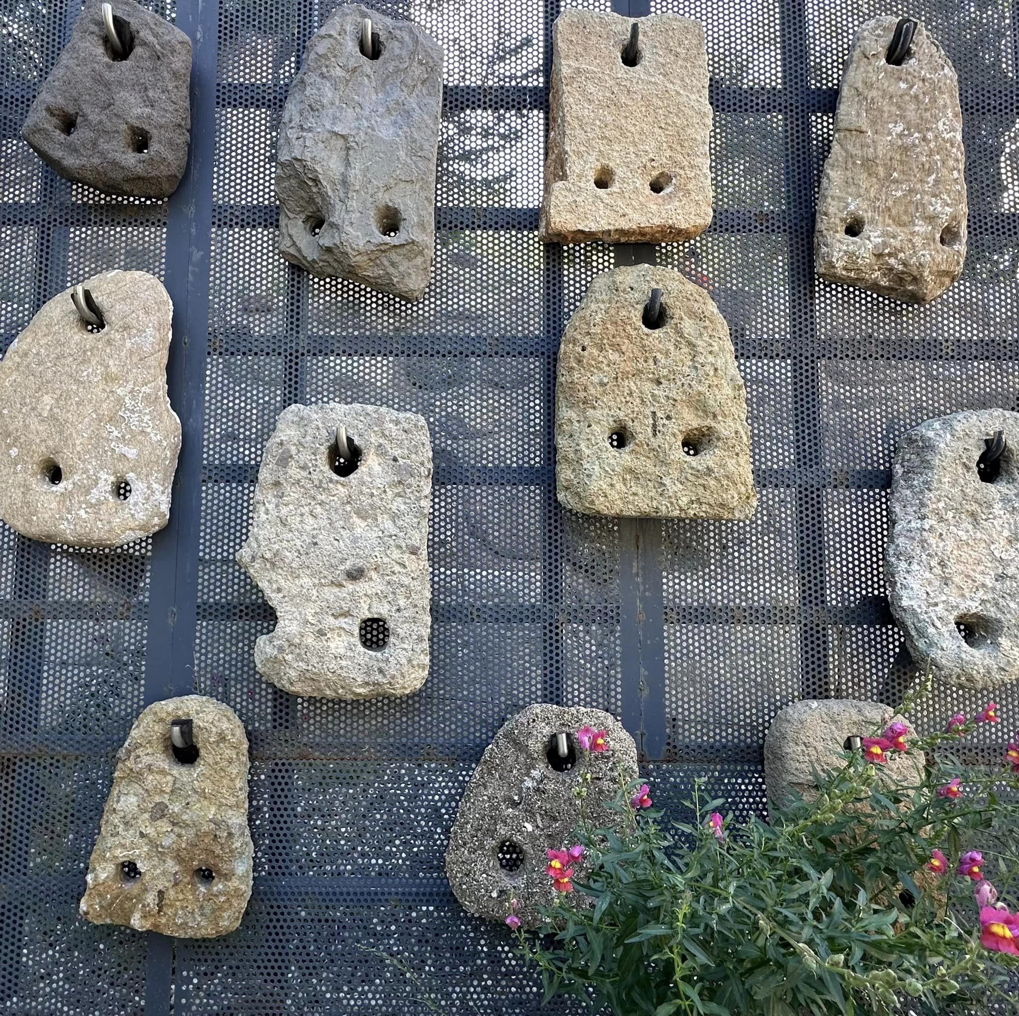  Ancient anchors. 