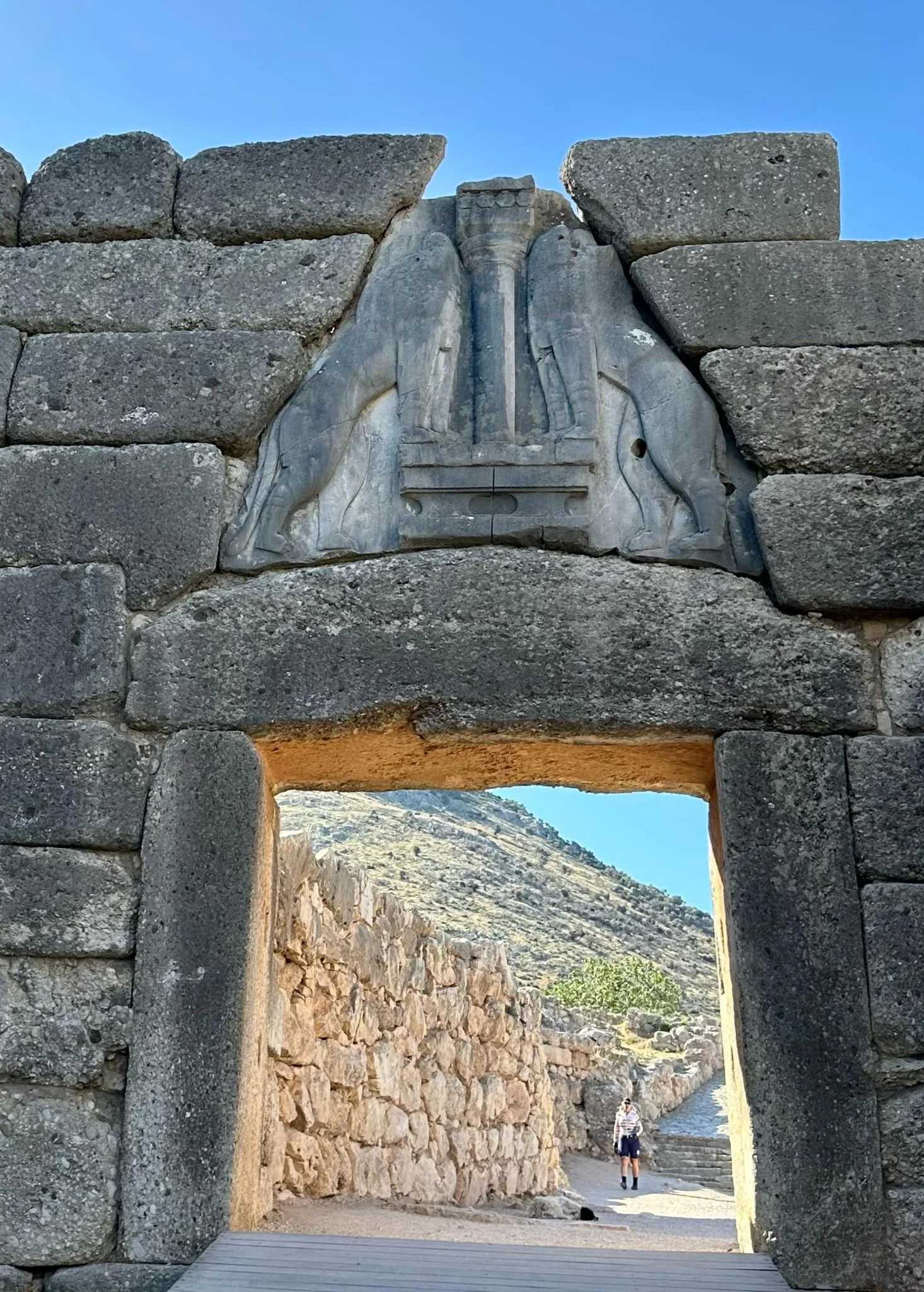  Lion’s gate entrance at Mycenae 