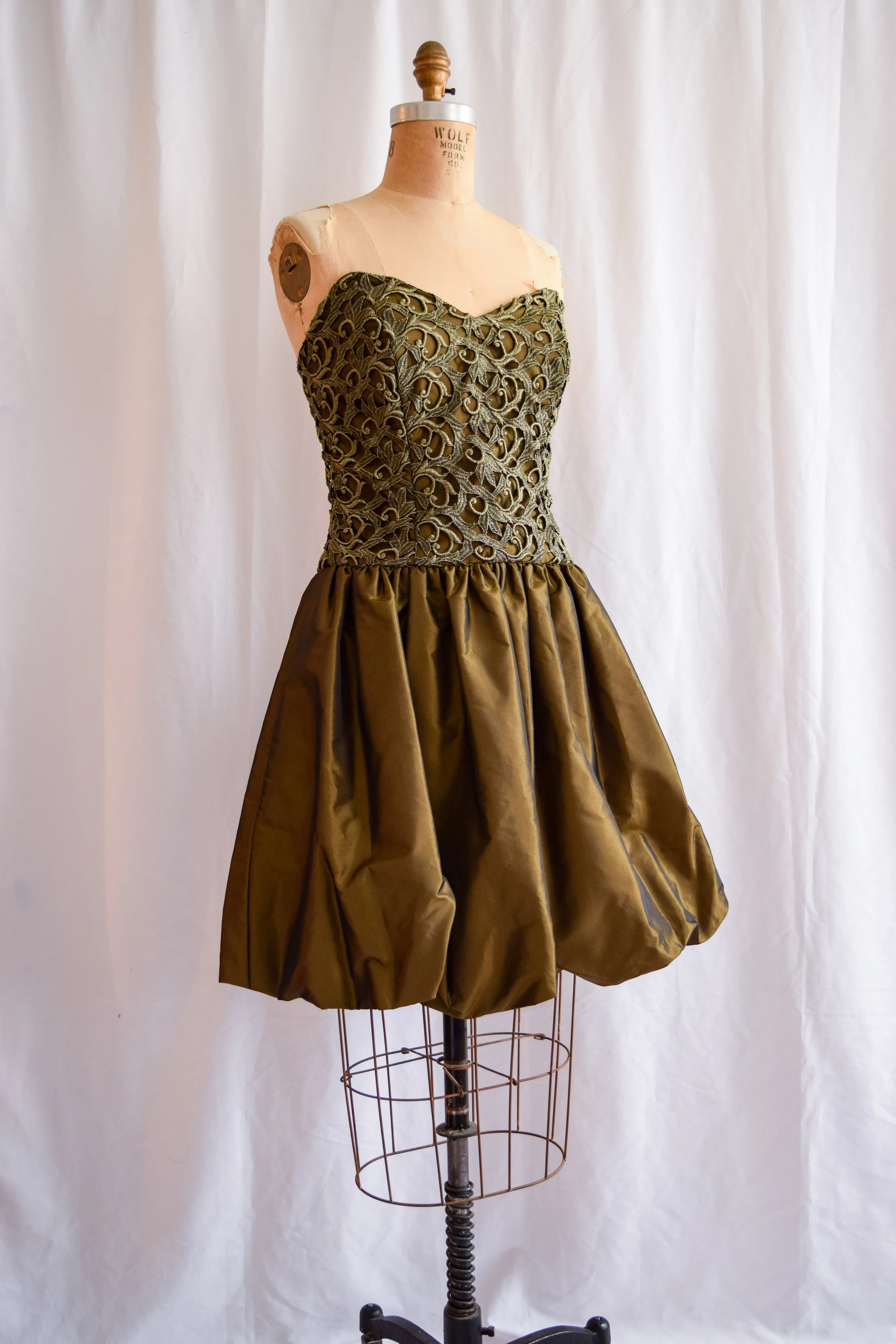 green emerald velvet dress Miss Circle Women's Umika Butter Yellow Bubble Hem Mini Dress main image 1