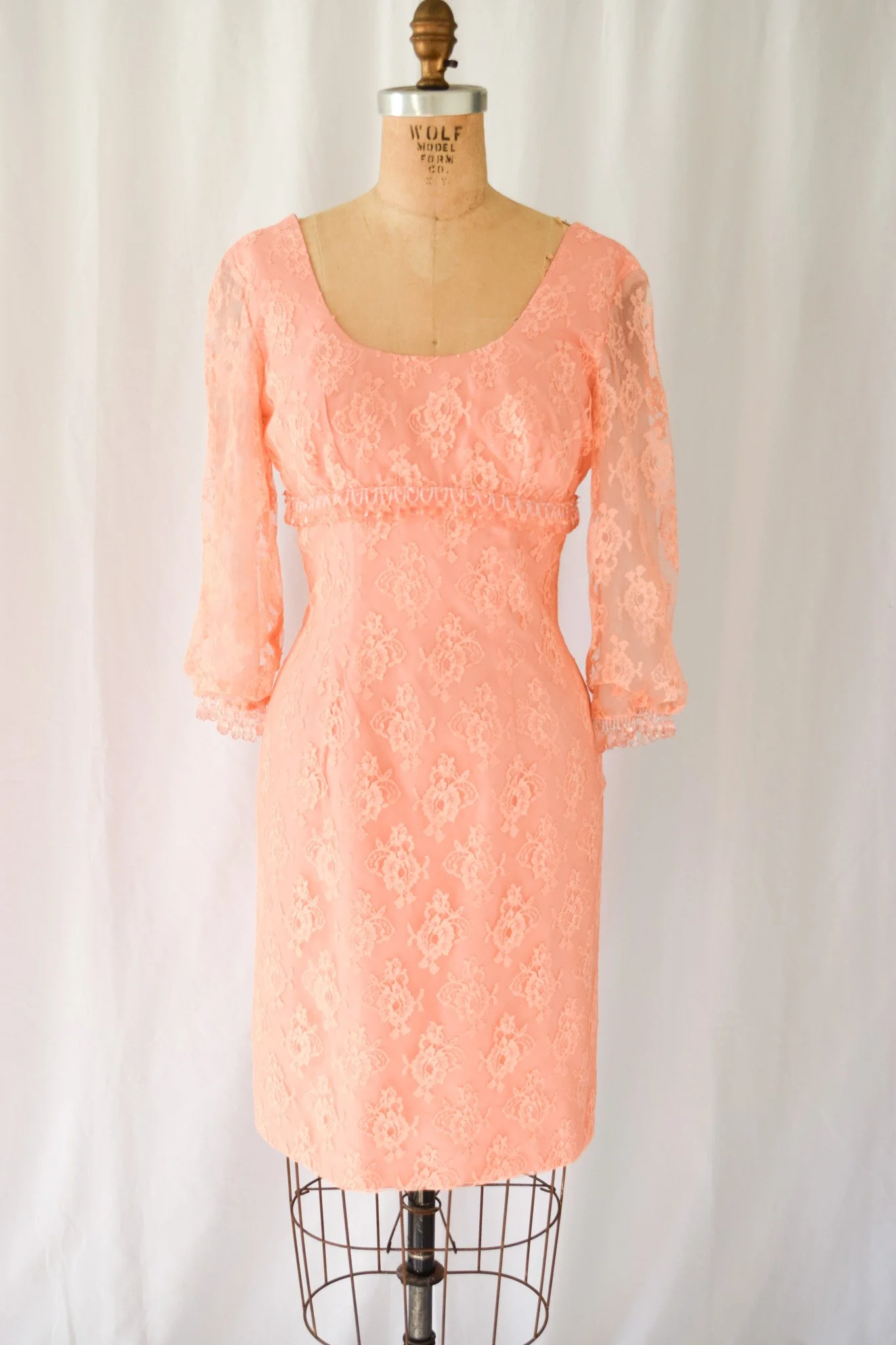 vintage 1960s Lilli Diamond peach lace cocktail dress Bobbins & Bombshells vintage 1960s Lilli Diamond peach lace cocktail dress Bobbins & Bombshells
