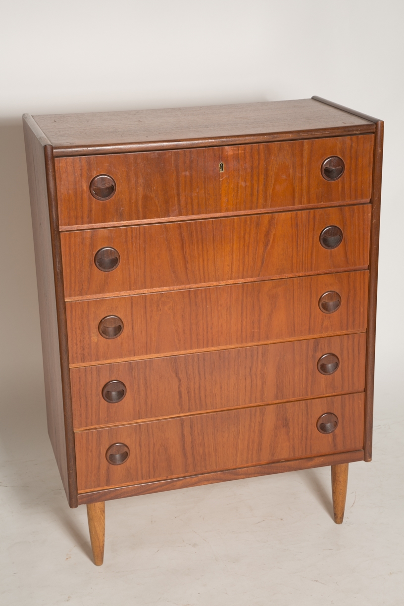 Kai Kristiansen round pull nighstand 3_FRONT.jpg