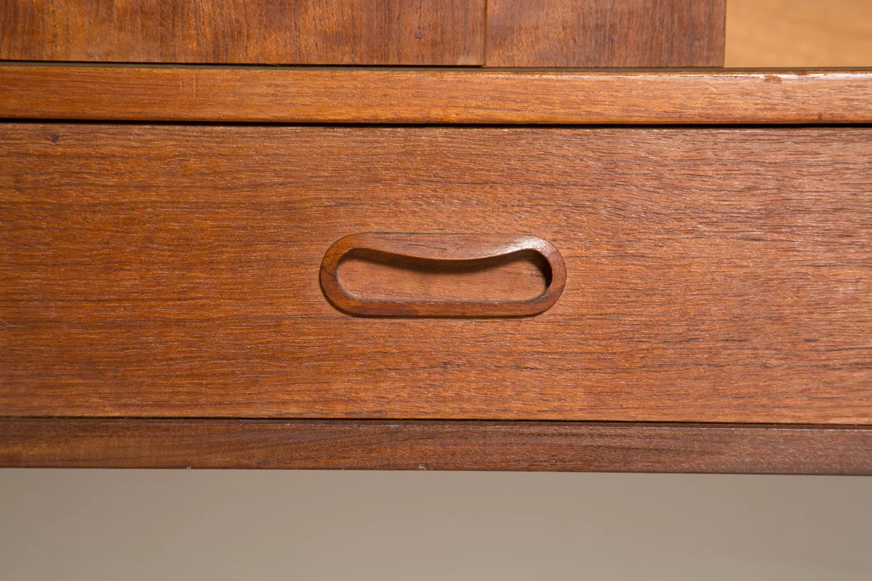 teak demi credenza 4.jpg