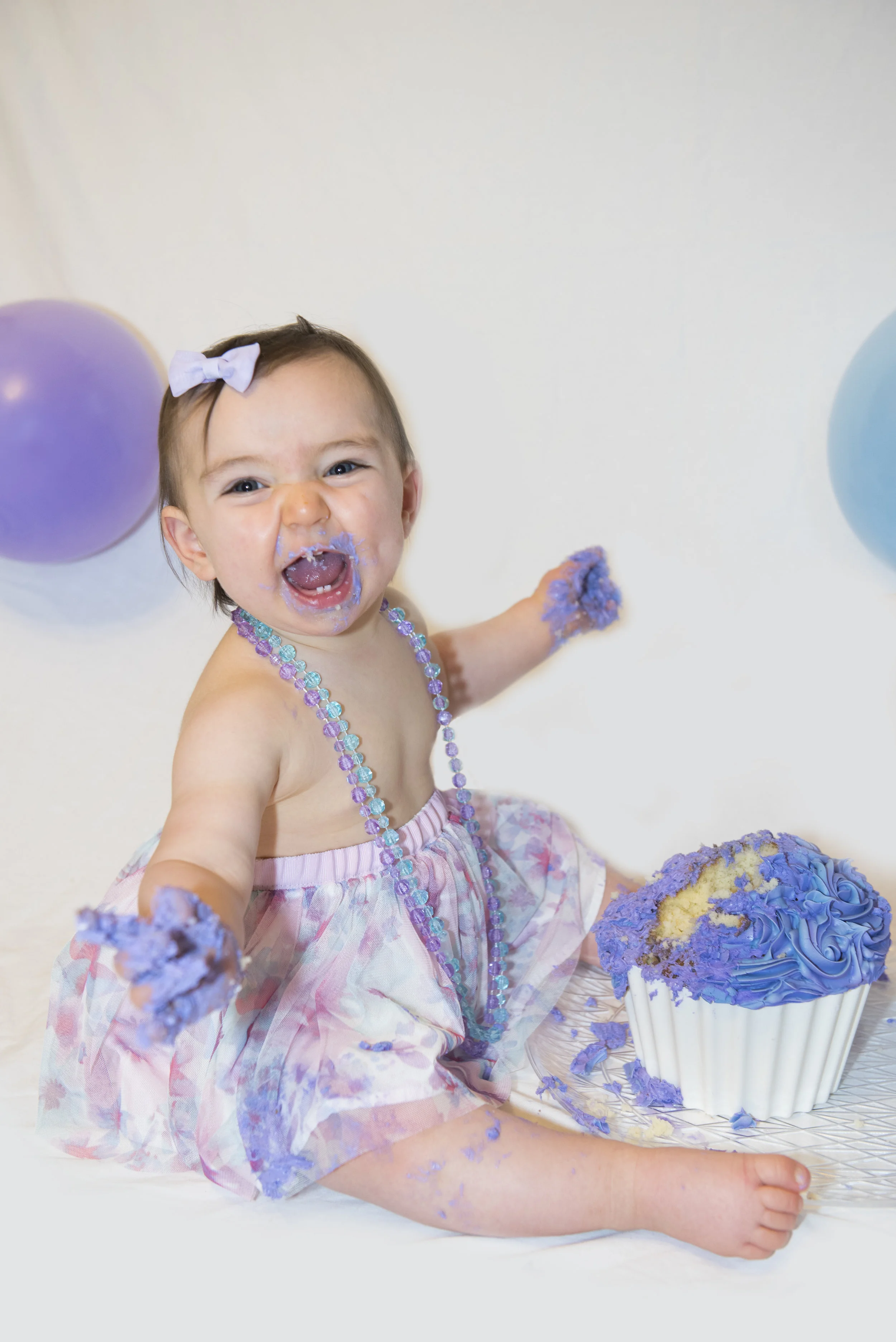 Riley-Cake-Smash-Image-18.jpg