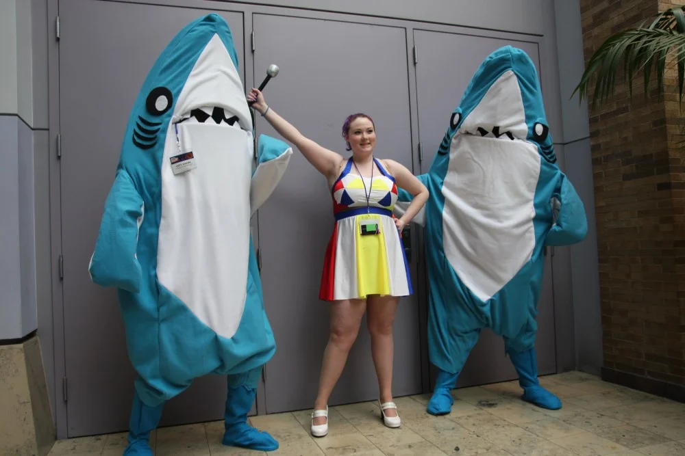 biasedleftshark.jpg