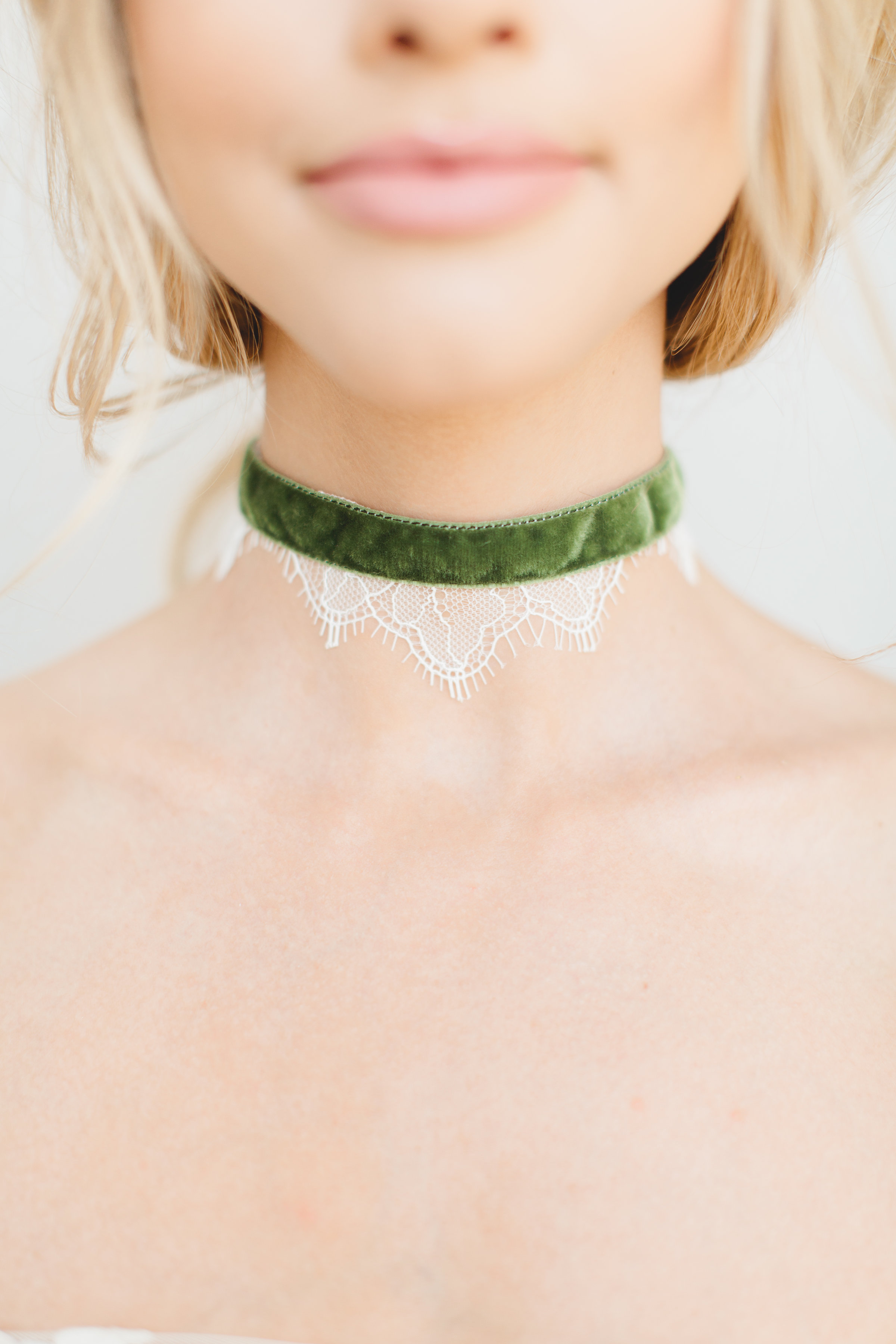 Chantilly Lace Velvet Choker #1742