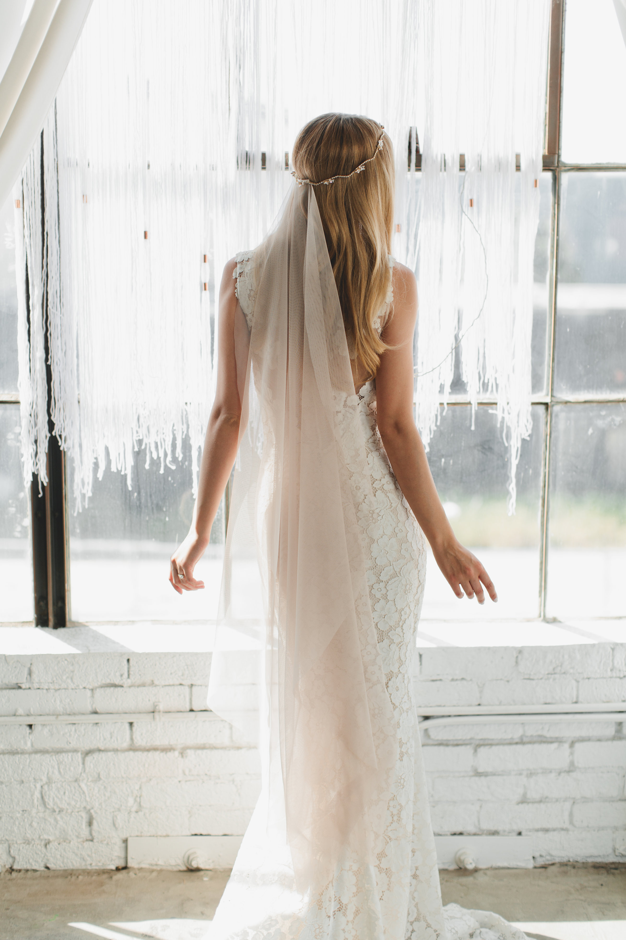 English Net Nothing Wedding Veil #1714