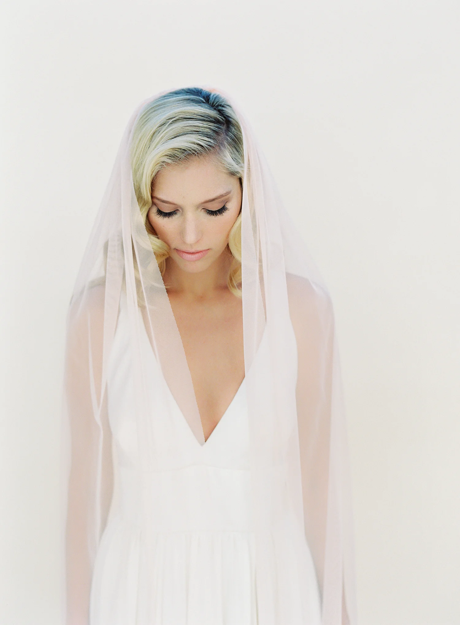 English Net Little Something Wedding Veil #0801