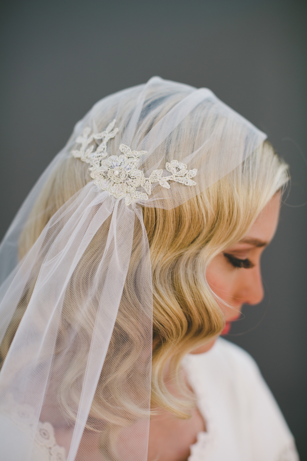 Rosa Lace Juliet Cap Veil #1109