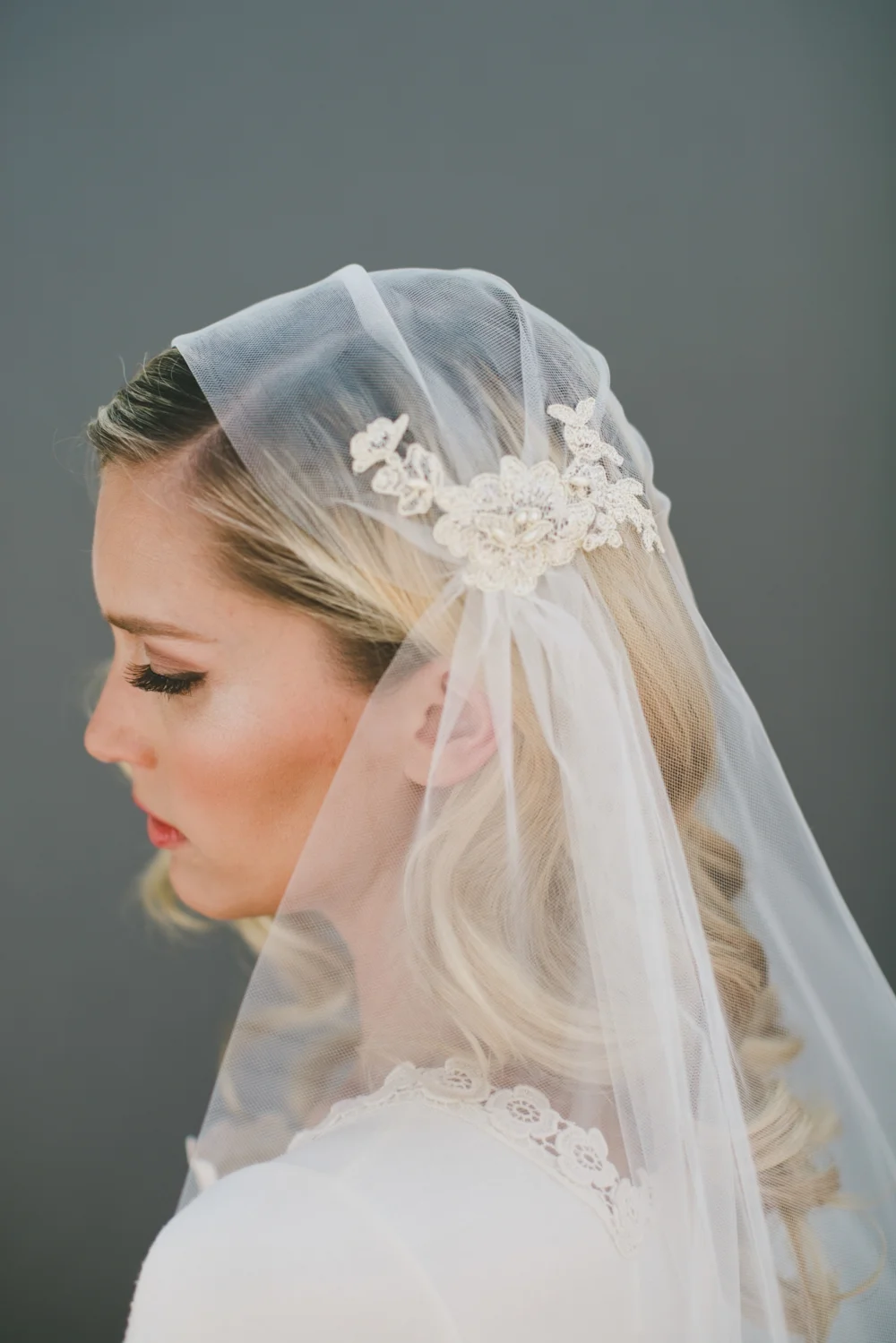 Rosa Lace Juliet Cap Veil #1109