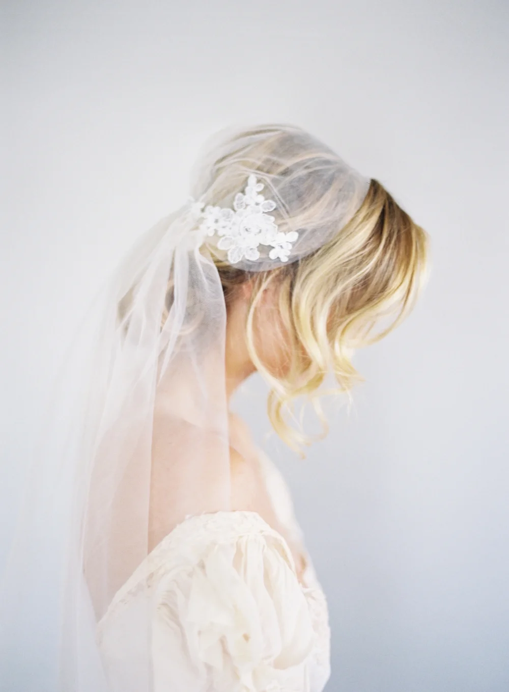 Partial Lace Juliet Cap Veil #1642