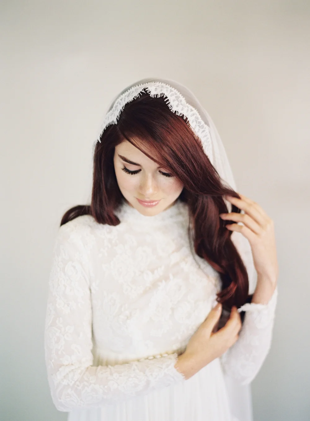 Scalloped Lace Mantilla Wedding Veil #1614